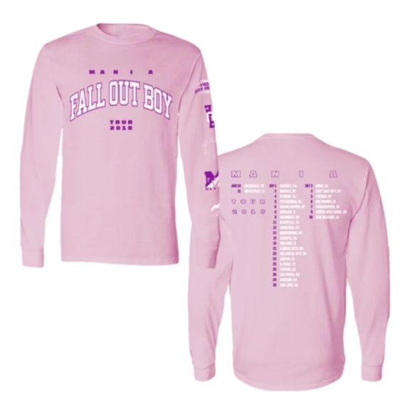 Gildan Sweaters - 🏵️2/$15🏵️ Fall Out Boy M A N I A Tour Sweatshirt
